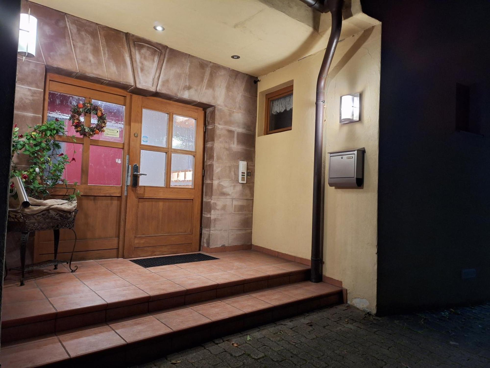 Hotel Garni Pension Zur Krone Hilpoltstein Exterior foto